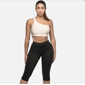 Copper Slim capri leggings pants black 2XL new without tags